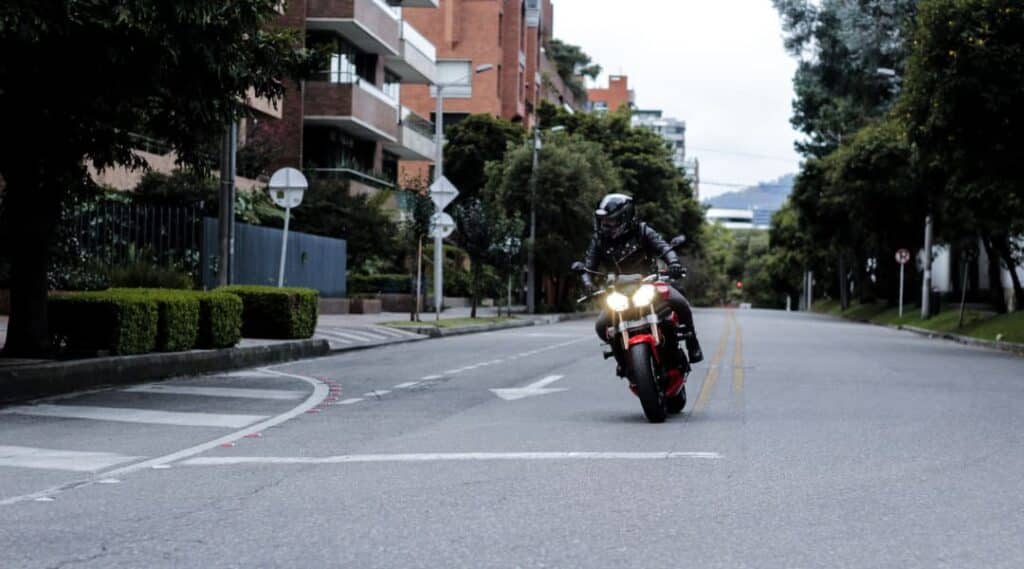 Motoprüfung - Verhalten im Verkehr